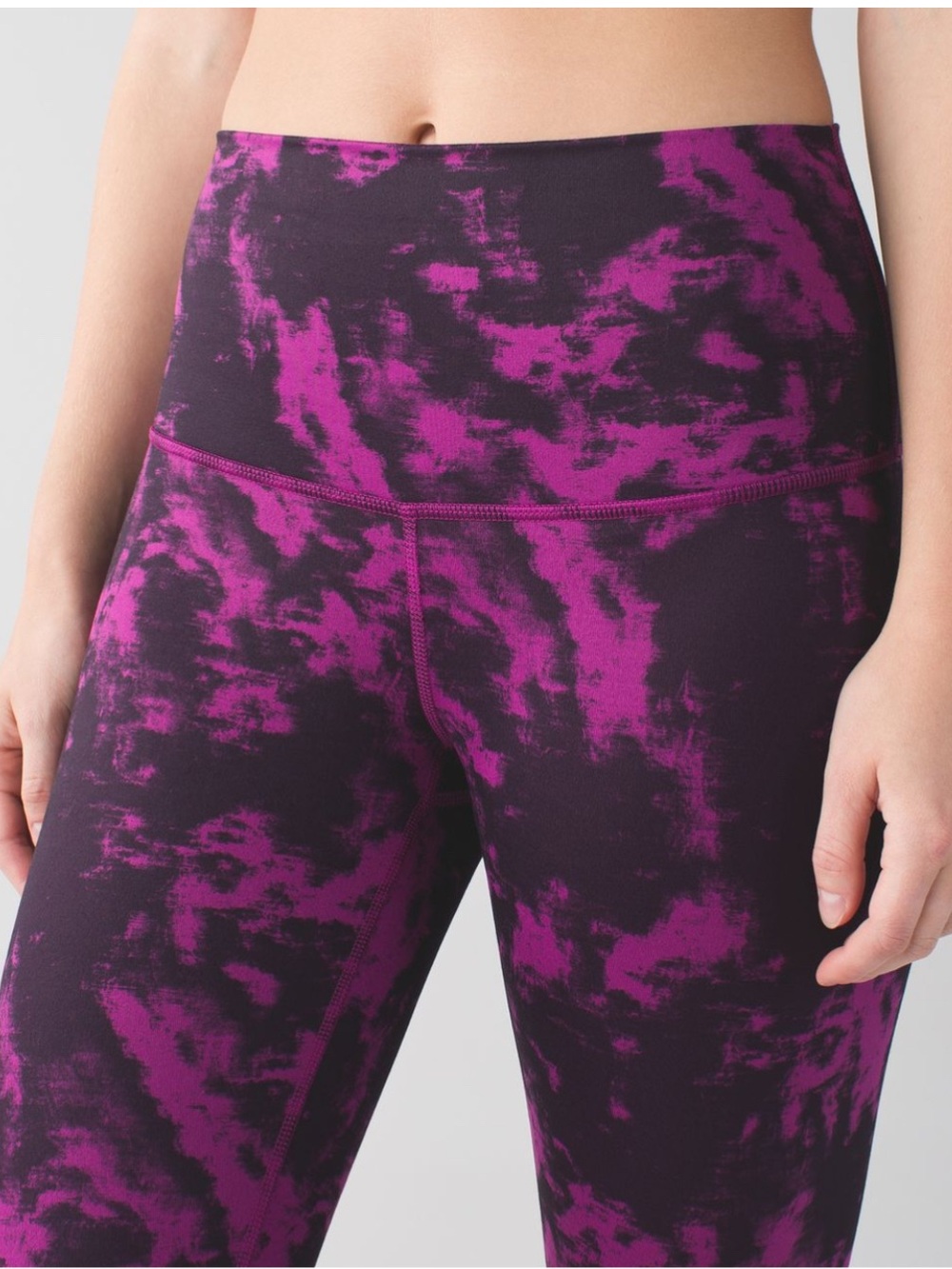 Lululemon Wunder Under Crop II *Full-On Luon Leggings in Regal Plum Black Size 4